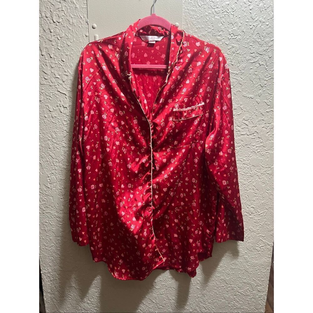 Victoria’s Secret Red With Hearts And Flowers Button Up Sleep Top Y2K Woman’s Si